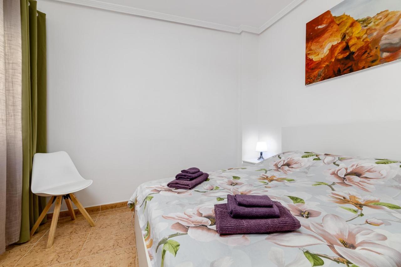 Penthouse Corbeta Sun Apartment Torrevieja Bagian luar foto